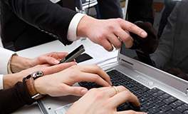 経費精算システムデータ連携サービス